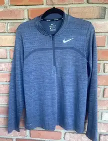 Nike  Golf, Size Medium, Dark Gray/Blue Quarter Zip Pullover, Lightweight, Vented