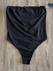 New Strapless Bodysuit M