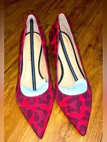 Talbots new without tags women’s size 6 Erica red animal print Jacquard pumps