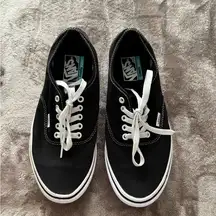 Vans Authentic Black and White Comfy Cush Classic Skate Sneakers Size Men’s 9