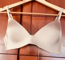 Skims Wireless Form T-Shirt Bra Clay Size 36B NEW