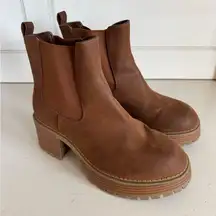 Torrid tan lug Chelsea boots size 8.5 wide width