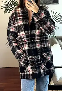 Aritzia Wilfred Free Off Duty plaid wool blend jacket coat size M black red