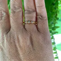 Cole Haan Gold Ring with Crystals size 7 braided band