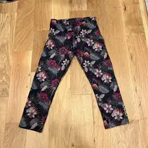 Lorna Jane navy floral leggings with hidden pocket and pull‎ string inside