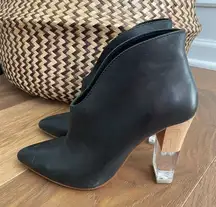 42 Gold Black Leather Kisses Bootie Lucite Wood Tone Heel $160 7 37.5