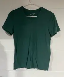 Universal thread tee green xsmall