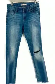 Zara Z1975 Women's Blue Denim Mid Rise Raw Hem Distressed Jeans Size 6‎