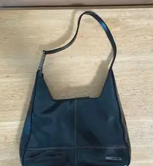 Guess YKK black pleather shoulder bag