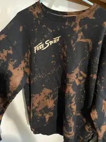 Bleached Look Crewneck