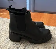 Chelsea boot