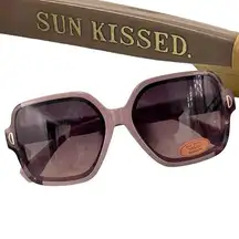 RAE DUNN - WANDA Premium Sunglasses with "SUN KISSED." Signature Artwork