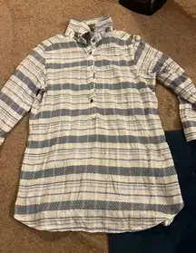 Columbia small blouse