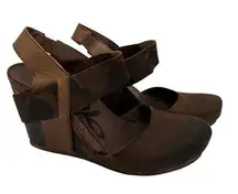 Otbt Rexburg Brown & Camo Wedge Pumps Size 7.5