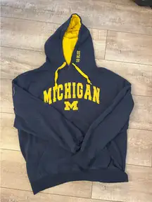 University of Michigan wolverines hoodie