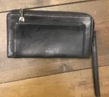 Relic‎ black leather wristlet wallet