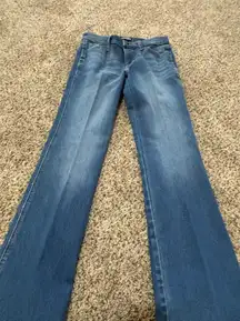 Ladies  jeans like new, size27x30. Mid rise bootcut