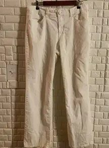 Nine West white jeans size 14/ 31  Cotton & Spandex