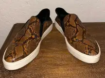 Vince Leather Snakeskin Print Slip On Loafer Shoes Size 6.5 