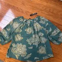 NWT Women's Green Paisley Top size 1X
