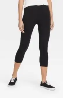 Xhilaration Cropped Leggings