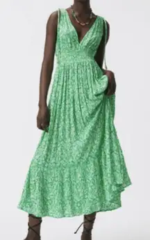 ZARA ditsy floral v neck maxi dress Kelly green Women’s SIZE MEDIUM‎ new