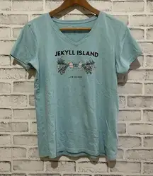 Women’s Life is Good light blue colored Adirondack flower short sleeve t-shirt S