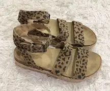 Universal Threads Universal Thread Agnes Espadrille Platform Sandal Leopard Print Brien Size 7.5