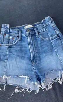 Jean Shorts Mom High Rise