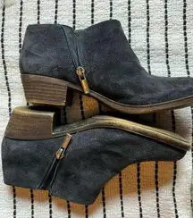 Lucky Brand leather zip up booties, navy blue