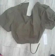 KIRIOUS LOS ANGELES Puff Sleeve Crop Top