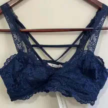 Francesca’s Mi Ami Women’s Bralette Size Small