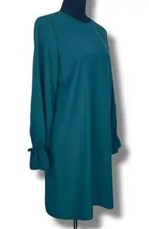 Long Sleeve Shift Dress with Tie Sleeve Cuffs Green Size 8