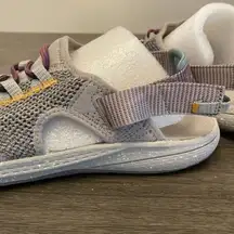 Women’s 11 Merrell  J004560 Gray Quantum Grip Hook and Loop Sport Sandals