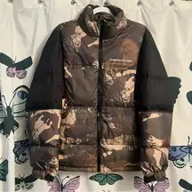 NWOT Humorology camo puffer jacket