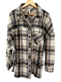 Zenana Plaid Shacket 2X Beige Black Blue Oversized Button Down Jacket Shirt Plus