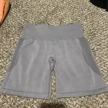 Nvgtn grey contour shorts