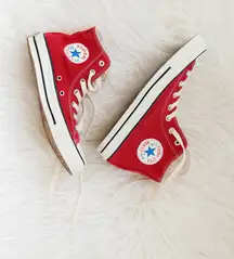 Converse sz 7.5 Womens 5.5 mens Red Lace Up High Top Fashion Sneaker Streetwear