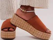 FREE PEOPLE HARBOR RAFFIA FLATFORM SANDALS Size 10