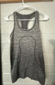 Lululemon NWOT  Swifty tech tank