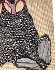 Oh Baby Maternity Racerback Tankini Swimsuit Black Size S