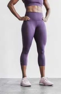 NWT NOBULL Women’s High-Rise Crop Tight - Small - Plum Purple