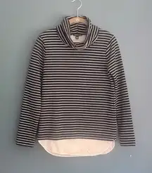 J.‎ Crew MERCANTILE navy blue and white striped scooped, neck sweatshirt XXS