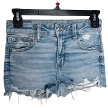 American Eagle light wash distressed High-rise Jean Shorties denim shorts size 0