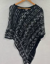 Chico's Black and White Asymmetrical Poncho‎ Sweater Size L/XL