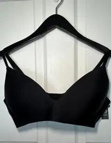 NWT Vince Camuto Black T-Shirt Bra Style VCO51900 Size 36C Seamless