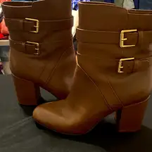 Nine West Wo size 10 LEATHER Brown Heeled Boots w/GOLD Buckle ACCENT 4” HEELS