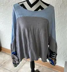 Umgee  oversized long sleeve tee, size L