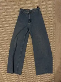 ZARA Jeans High-Rise Wide-Leg Raw Hem