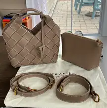 NWT Verafied New York Etoupe Woven Basket Bag